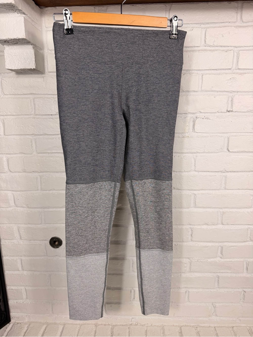 Outdoor‎ Voices Colorblock Leggings Small Gray High Rise Workout Yoga Pants